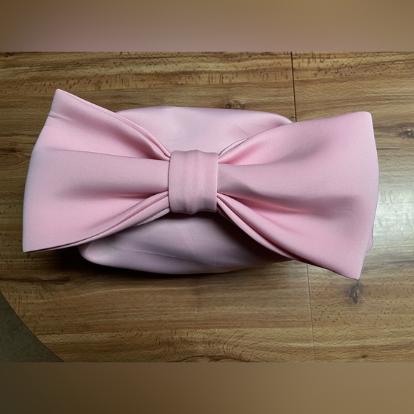 Black oversized bow handbag - Picture 12 of 13